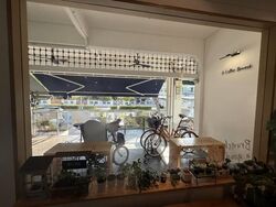 Frankel Estate (D15), Retail #505163871